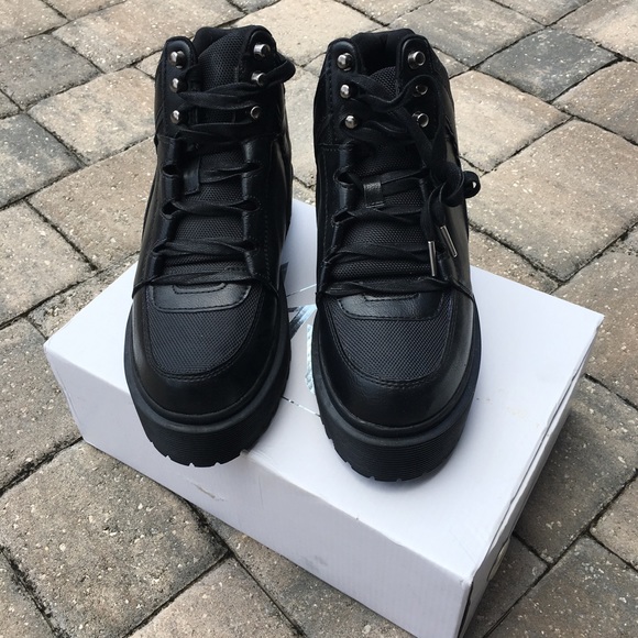 💜SOLD💜 - Picture 3 of 3